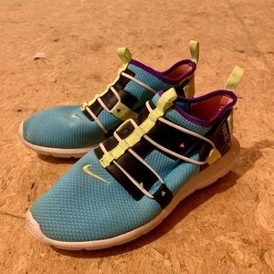 Nike Vortak Sneaker